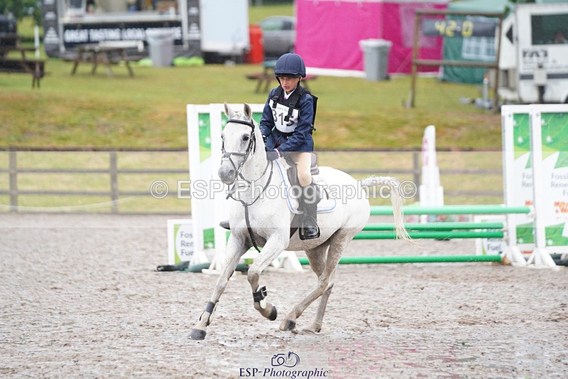 240824X-084836-20425 - 70cm Round 1 8.30 to 9.30