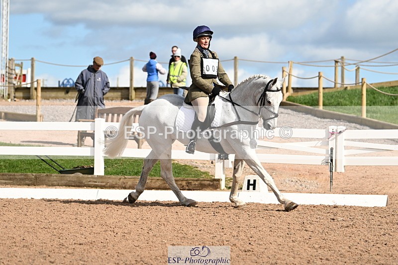 240324A-135138-03772 - Novice 27, 12.30 to 13.50