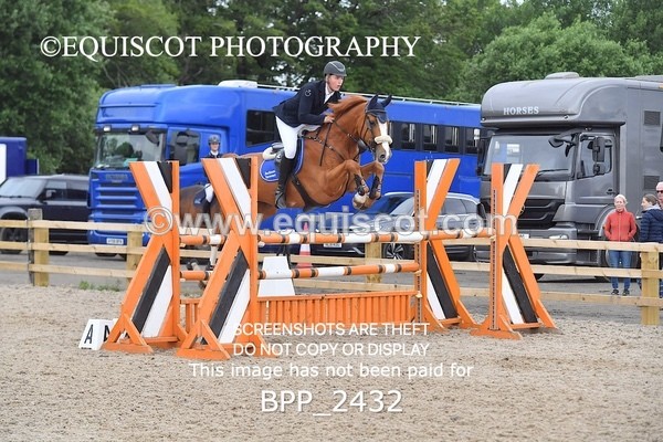 BPP_2432 - SAT CLASS 13 Senior Foxhunter/ 1.20m Open