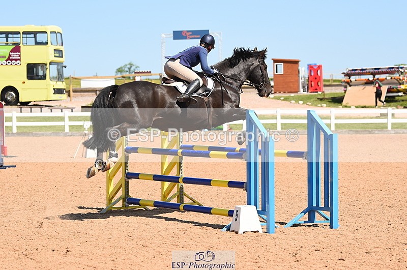 230526A-145030-01984 - Cls 12 1.05m Amateur Quali