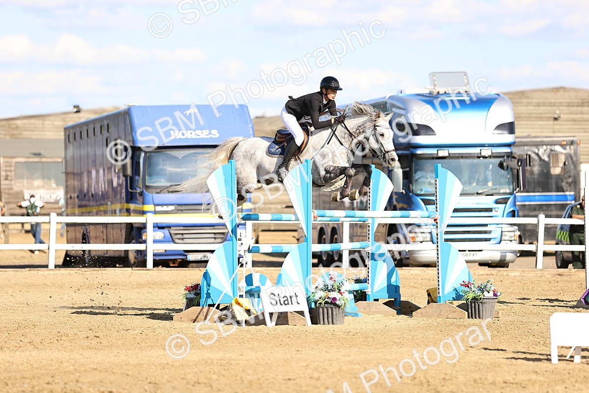 SBM_015942 - Class 18 - Senior 1.35m Open