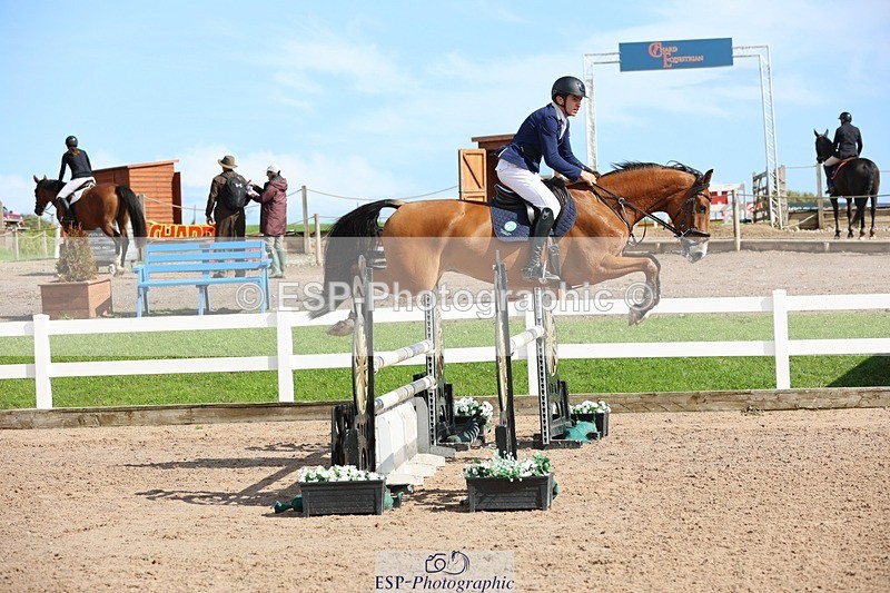250913-143223-07392 - Cls 25 1.05m Amateur Quali