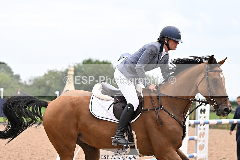 240828A-162652-01352 - Cls 5 Snr Foxhunter and 1.20m Open