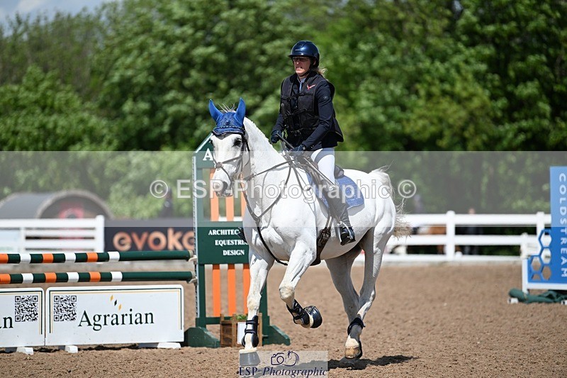 260507-123444-03364 - Cls 8 95cm Amateur Qualifier