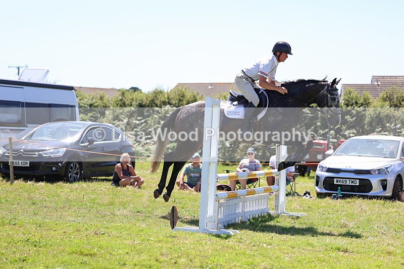3E7A5430 - Class 9: Senior British Novice/90cm open
