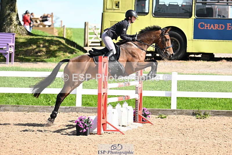 240914A-141214-07562 - Cls 24-S 1.05m Amateur Qualifier