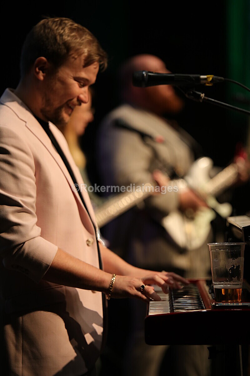 FOLK N BLUES-516 - FOLK and BLUES SEPT 2022