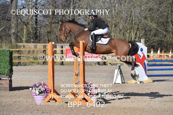 BPP_6402 - CLASS 10 SUN Newcomers/ 1m Open