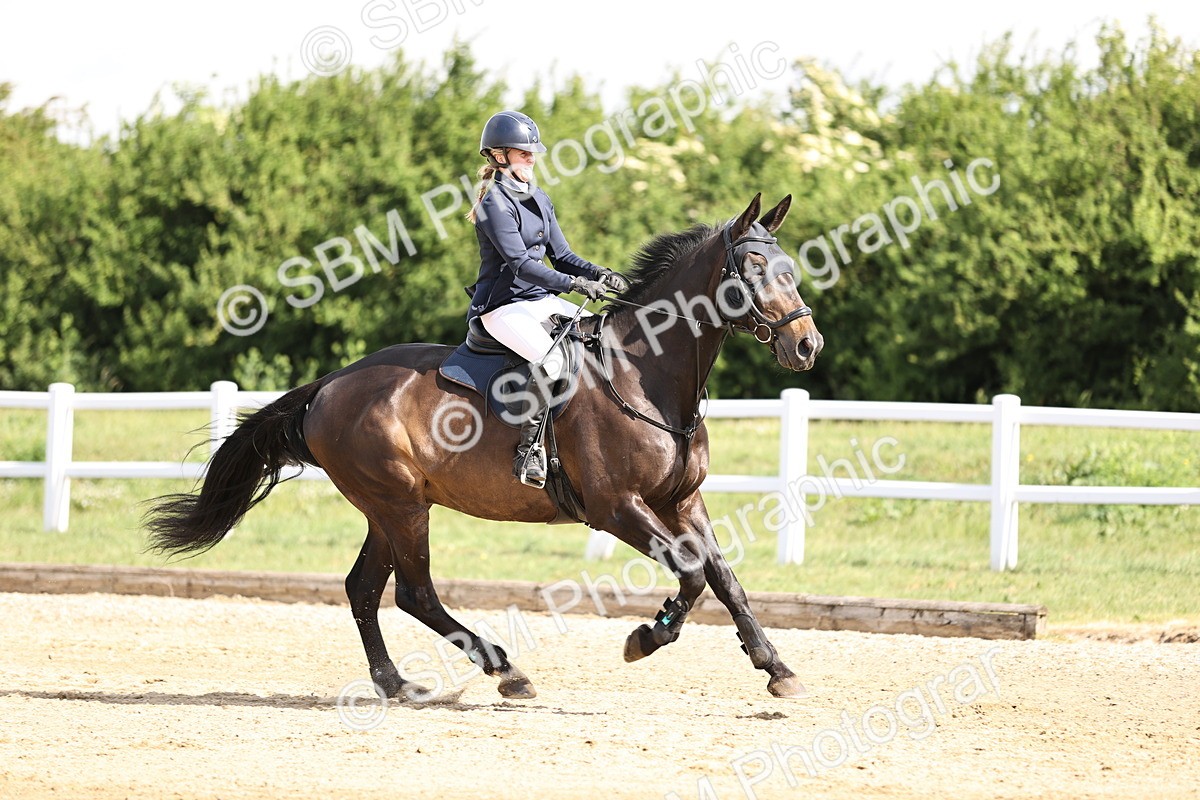 SBM_001872 - Class 8 - Clear Round