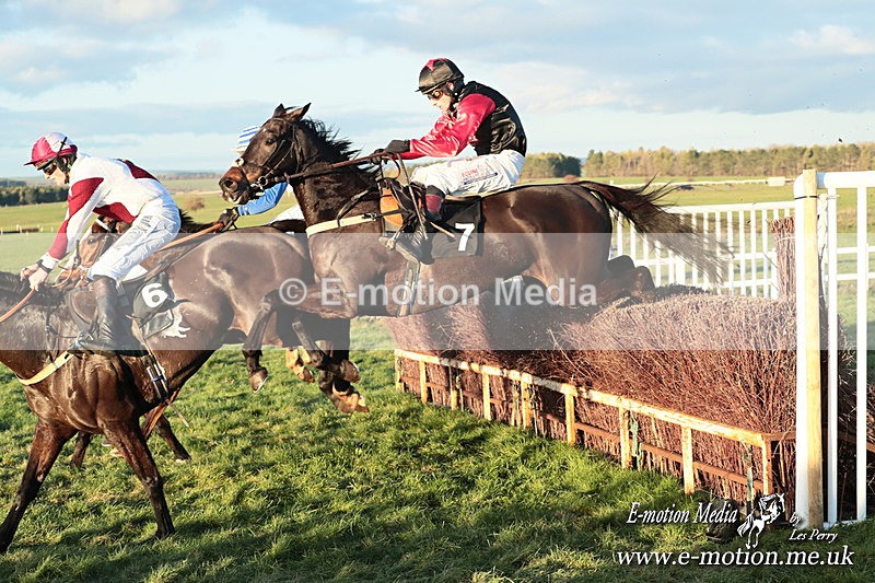 PtP 301125  0987 - Hursley Hambledon Point-to-Point Larkhill Racecourse 30/12/2025