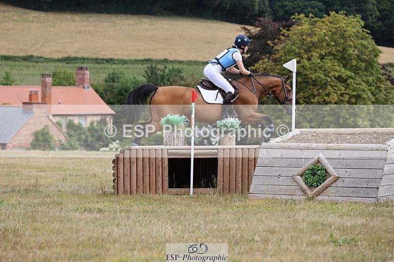 250802A-113149-01770 - A-017-Sophie.Vicary-ENGELIQUE.O