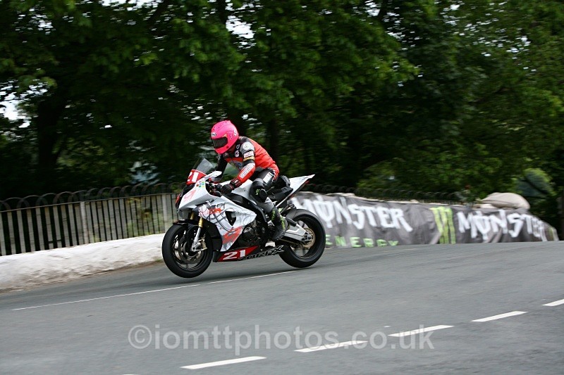  - Superstock Race