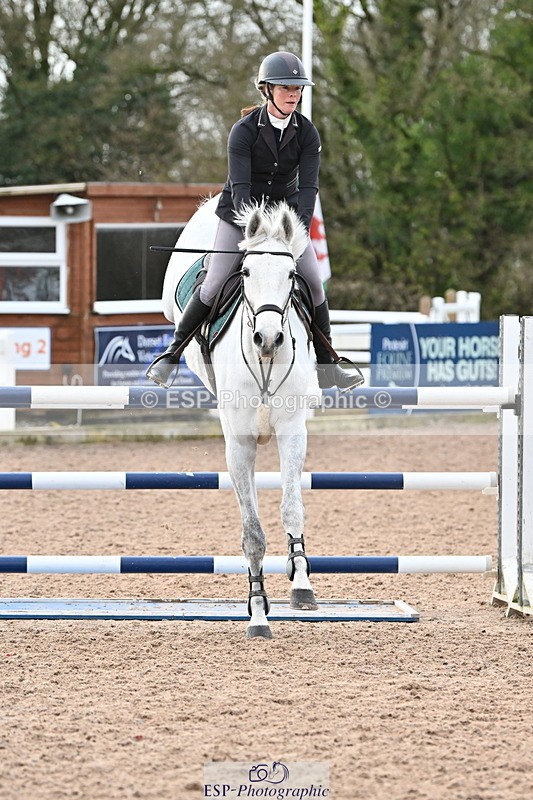 231208A-134826-01006 - Cls 6 Foxhunter & 1.20m Open