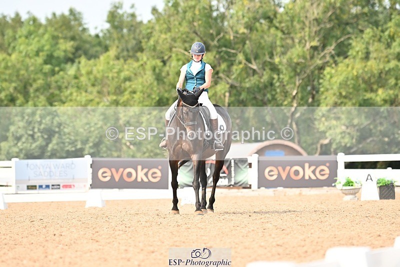 250816-152634-05864 - 036-Georgina.YoungMinuet1v