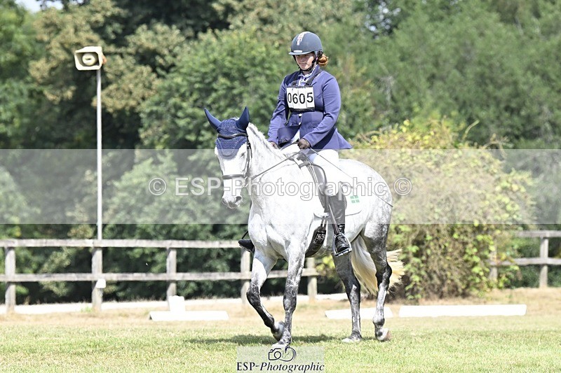 250822A-114611-22373 - DR 11.00 to 12.00