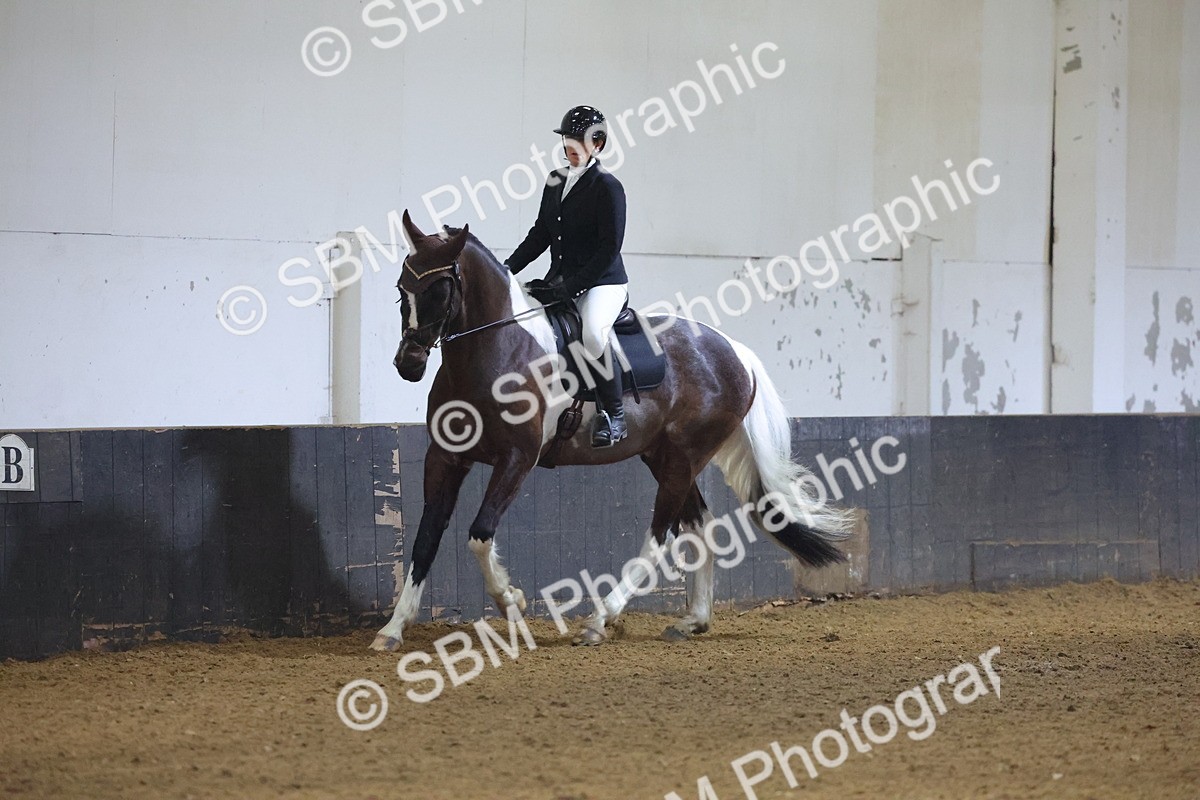 SBM_003016 - Class 9-10 - MQ U21 Open Novice 1