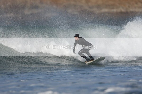 SU 160109-40 - Surf - January