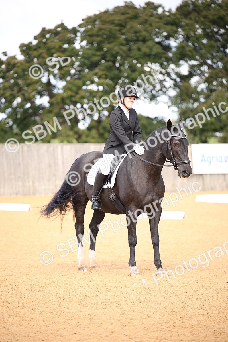 SBM_04320 - D2 Small Tour Championship Intro C