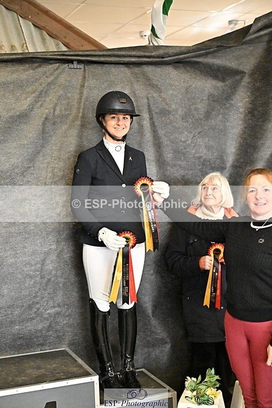260215-123220-06572 - Cls 18 FS Adv Medium Gold Presentations