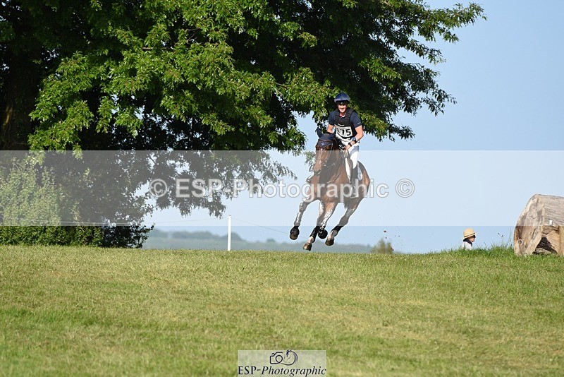 230527-181354-14338 - 175-MONBEG_EQUITY-Tom_McEwen-XC