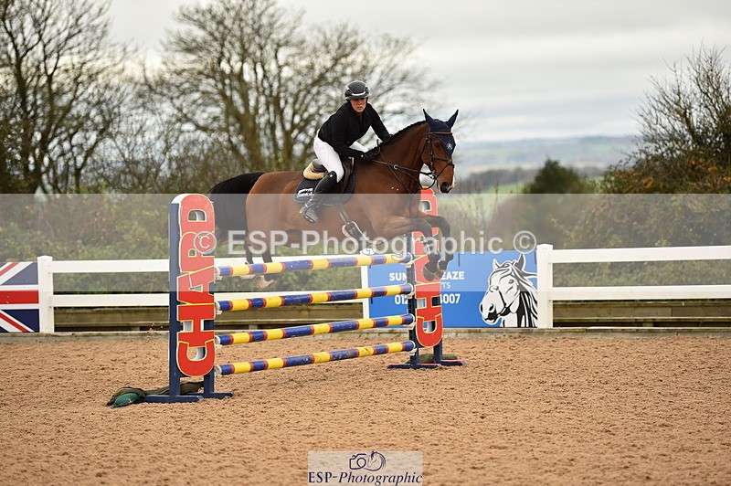 231122A-140008-00567 - Cls 5 Foxhunter & 1.20m Open