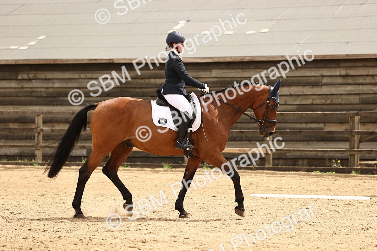 SBM_000870 - Class 7 - Novice 37