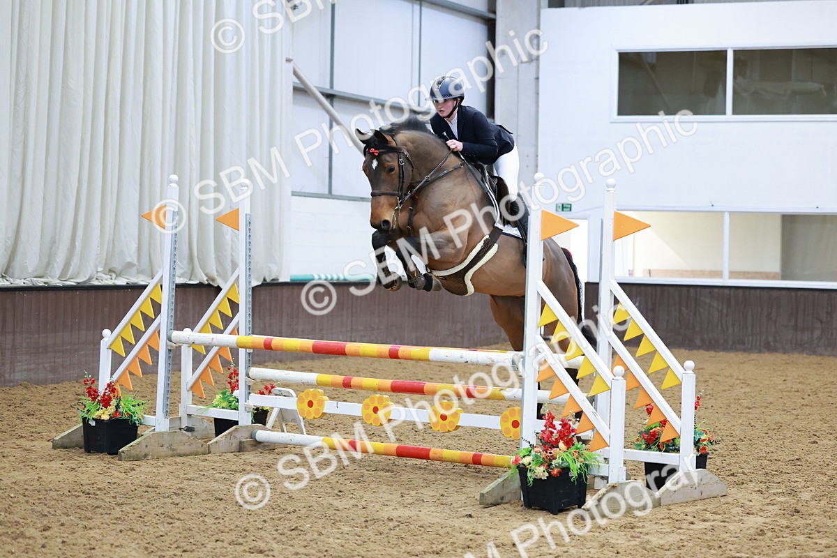 SBM_003041 - Class 9 - Equissage Pulse Senior BritiNovice/ 90cm Open