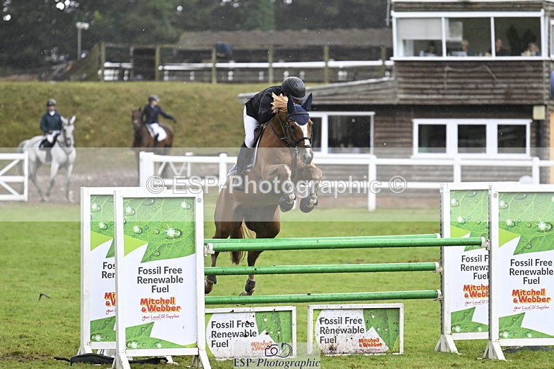 250831A-132352-10500 - Cls 37 Snr 1.35m Grand Prix