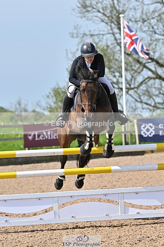 240509A-102010-00833 - Cls 8 Foxhunter