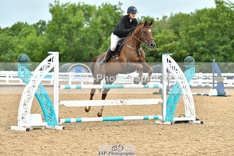 230730A-142923-10331 - Cls 35 1.05m Amateur Quali