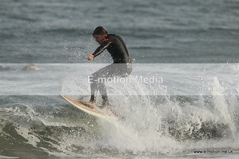 SU 091010 25 - Surf Oct 2010