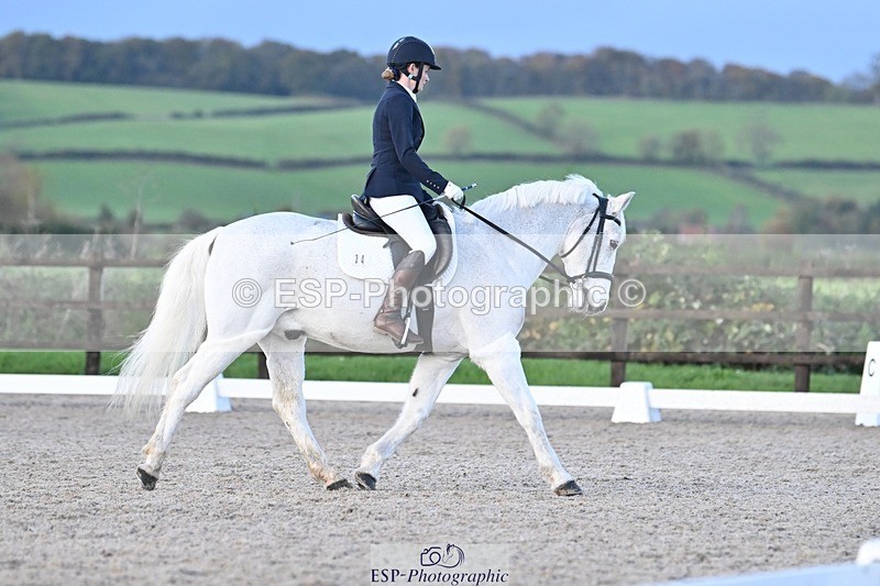 231105-161906-04056 - Cls 4 Novice 24 15.24 to 16.35 break