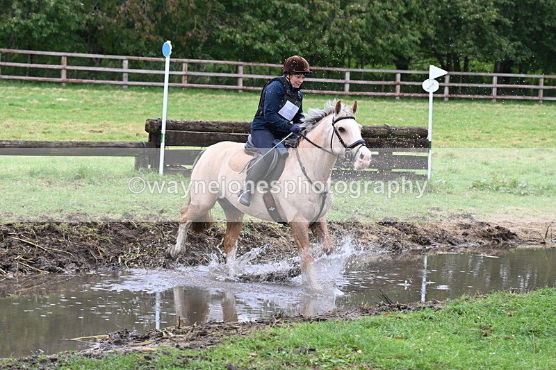 WJ6_6577 - Time at Photographer 12:41 to 13:05