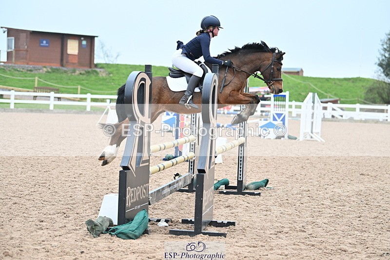 240128A-111500-00470 - Cls 3 Pony Discovery and 90cm Open