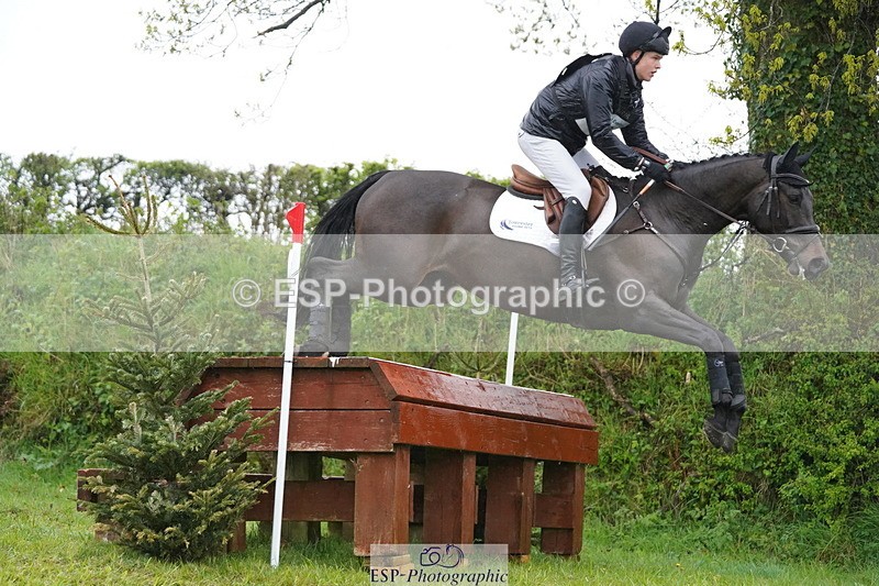 250418-120118-02511 - 019-Sean.Duffy-ZORGVLIET.MERLOT