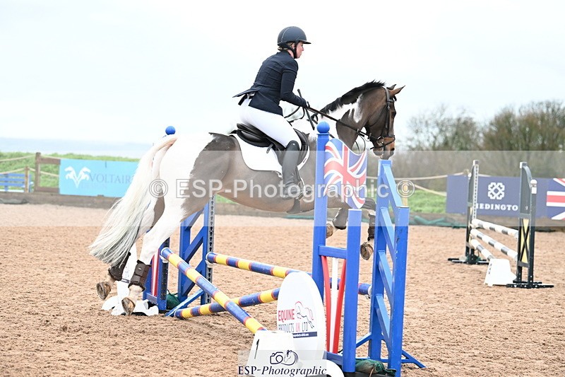 231203A-100047-00301 - Cls 14+15 Club and Schools 70cm