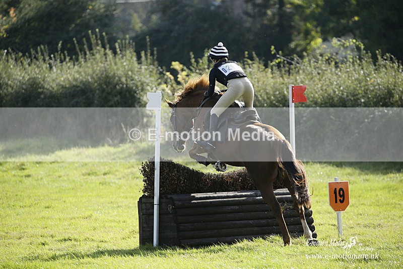  WWHT 171021 3601 - Intermediate Pairs (0.90m)  17/10/21