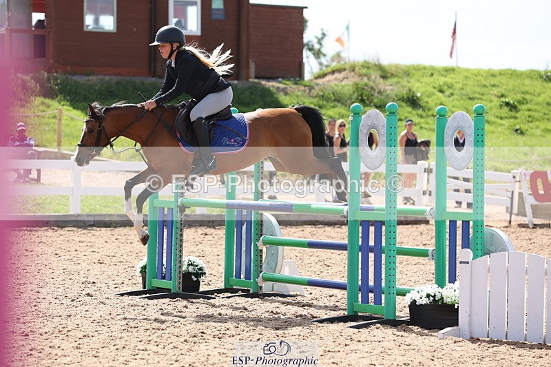 240629A-100914-03985 - Cls 17 Discovery and 90cm Open