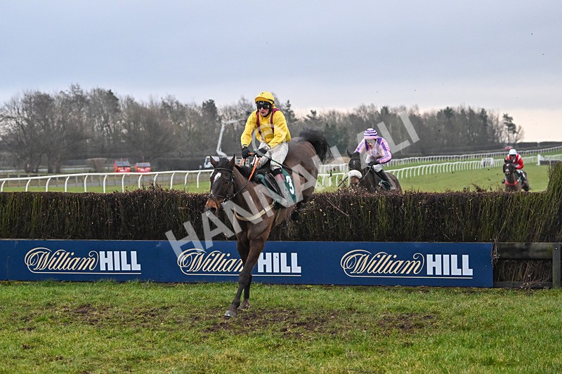 100225-Race 4-Onesoc-6708 - Race 4