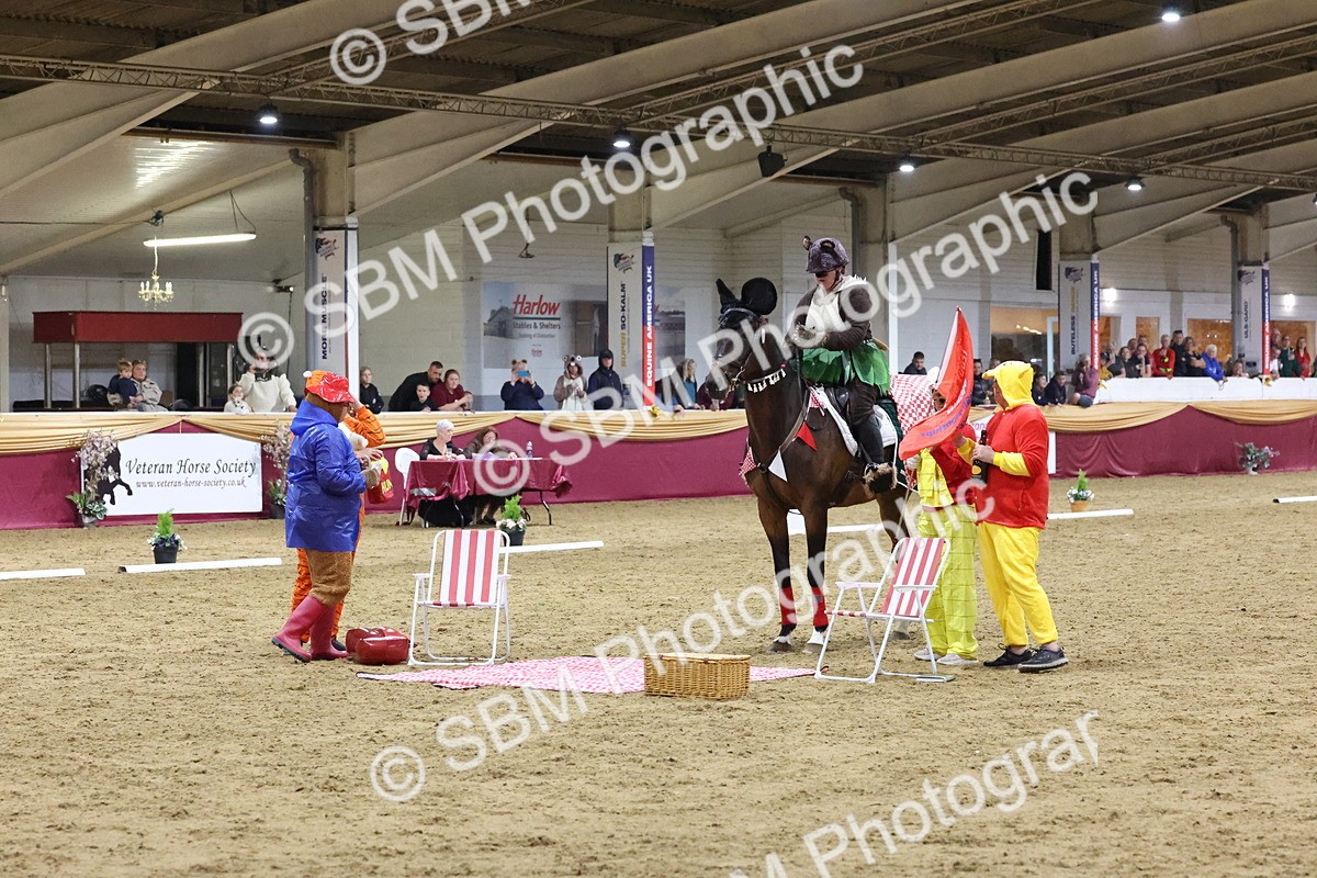 SBM_10105 - Class 52 Strictly Fancy Dress-Age