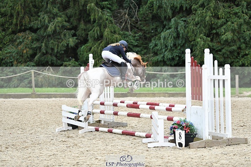 230820-122740-00593 - 70cm - Round 2