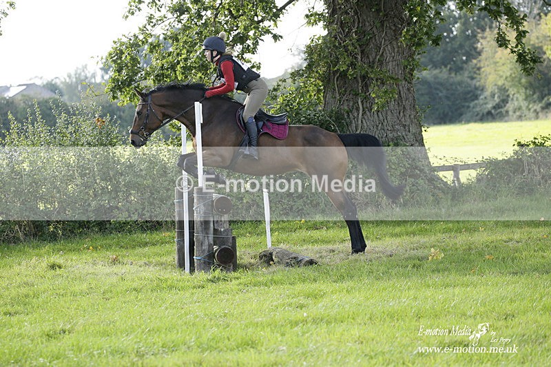  WWHT 171021 3518 - Intermediate Pairs (0.90m)  17/10/21