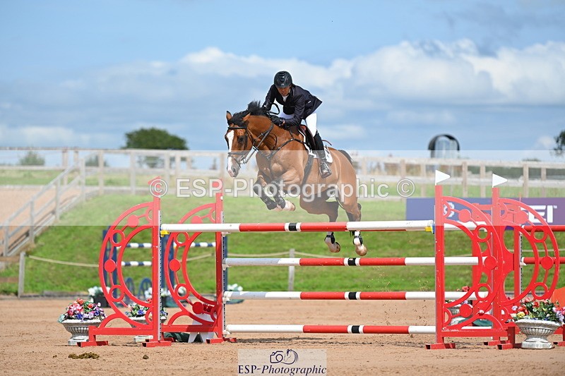 230721A-155603-07504 - Cls 10, 2 Star Big 1.45m Start to break