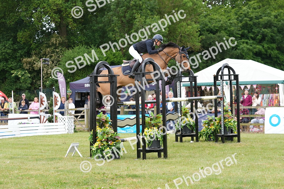 SBM_05145 - Class 201 - British Horse Feeds Speedi Beet Horse of the Year Show Grade  C