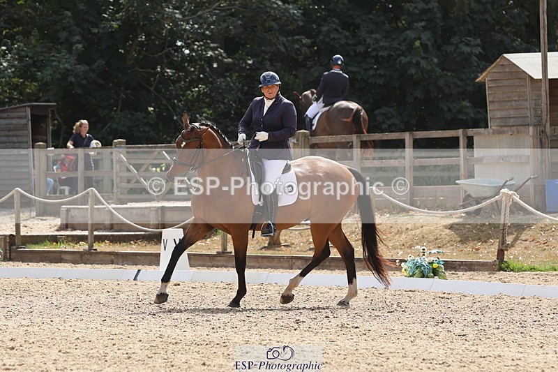 250809A-153135-04597 - 156-Emily.FarleighY.Not.Hugo