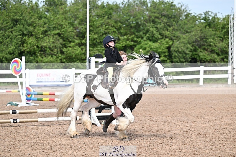 250517-102615-00709 - 40cm  LR