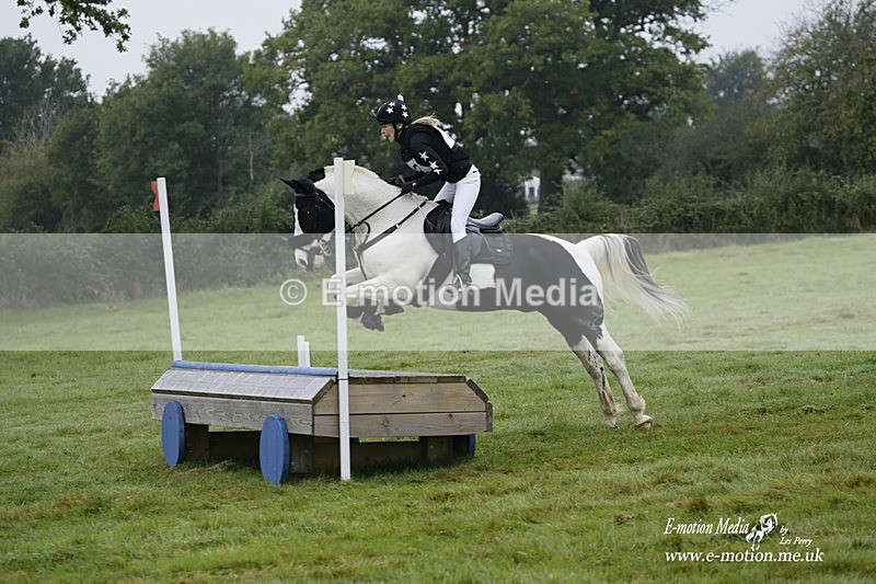 WWHT 171021 0166 - Novice Restricted (0.80m)  17/10/21