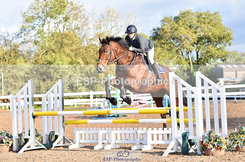 231014A-095634-03800 - Cls 12 British Novice & 90cm Open