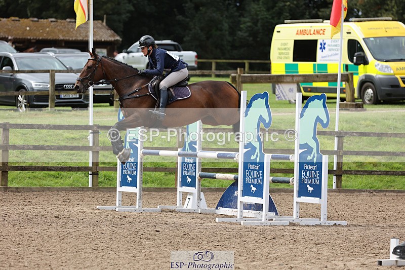 240804-112202-11621 - 367-Florrie_Ball-POLMARK_JAY_WALK