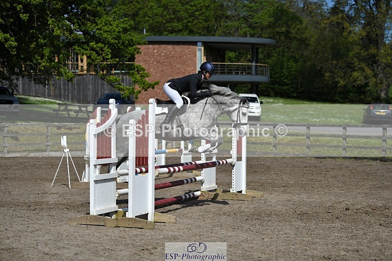 230512-103950-00566 - Cls 10 Snr 85cm Schooling